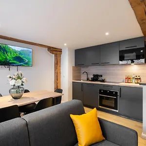  Apartahotel Homaris Laim
